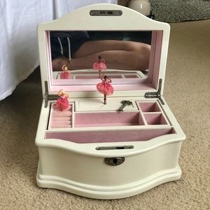 SANKYO Girl's Ballerina Wind Up Jewelry Music Box